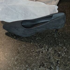 Fuax suede kitten heels